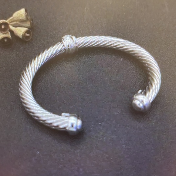 David Yurman Silver Cable Bracelet with Black Accents - Picture 5 of 6